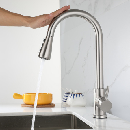 Stretchable faucet in induction kitchen
