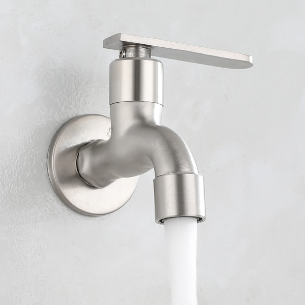 Washing machine faucet anti-freeze and explosion-proof